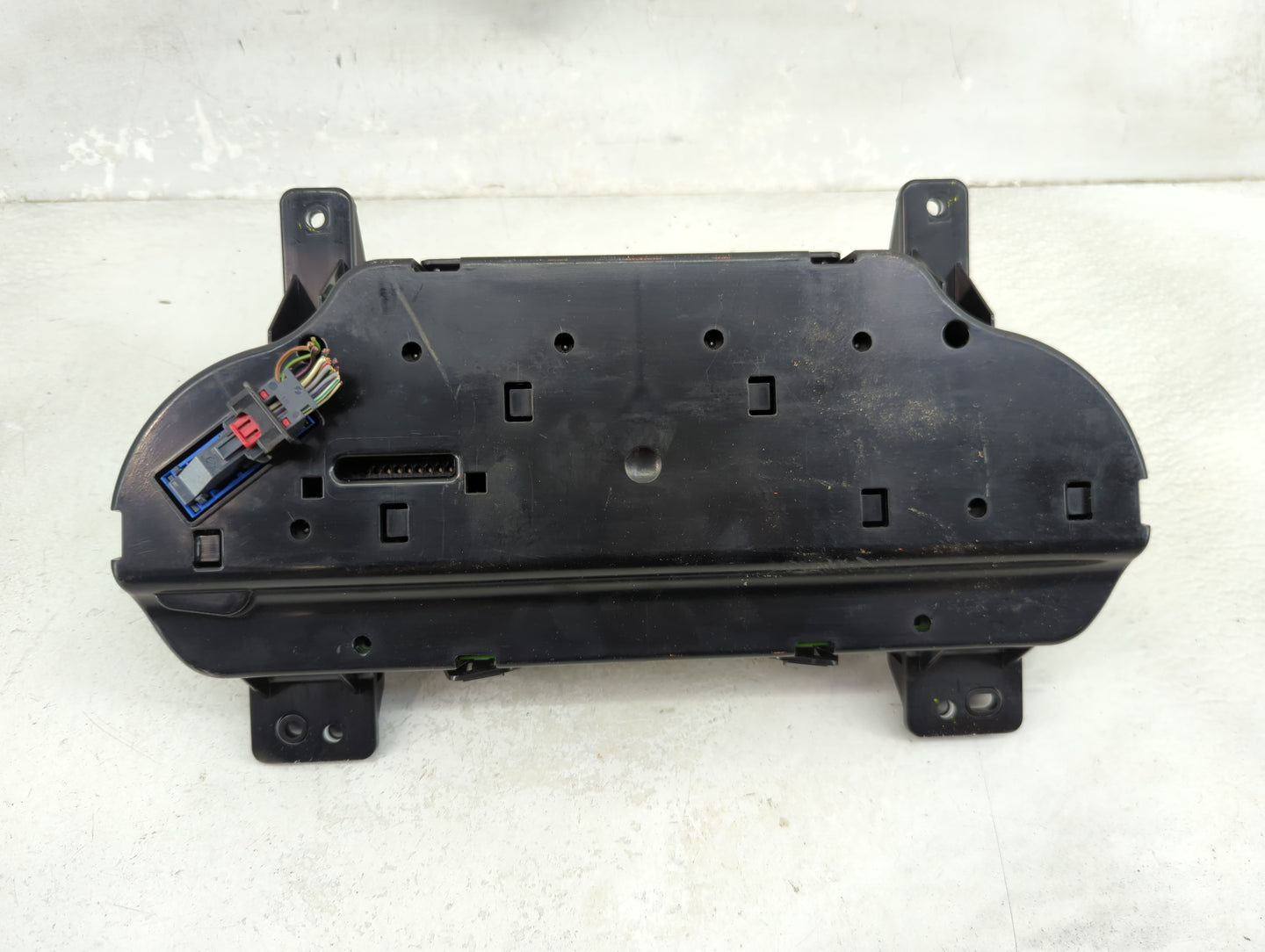 2016 Chevrolet Silverado 1500 Instrument Cluster Speedometer Gauges P/N:23391333 28496950, 4915316AH6D1KVF0 Miles:97K Fits O