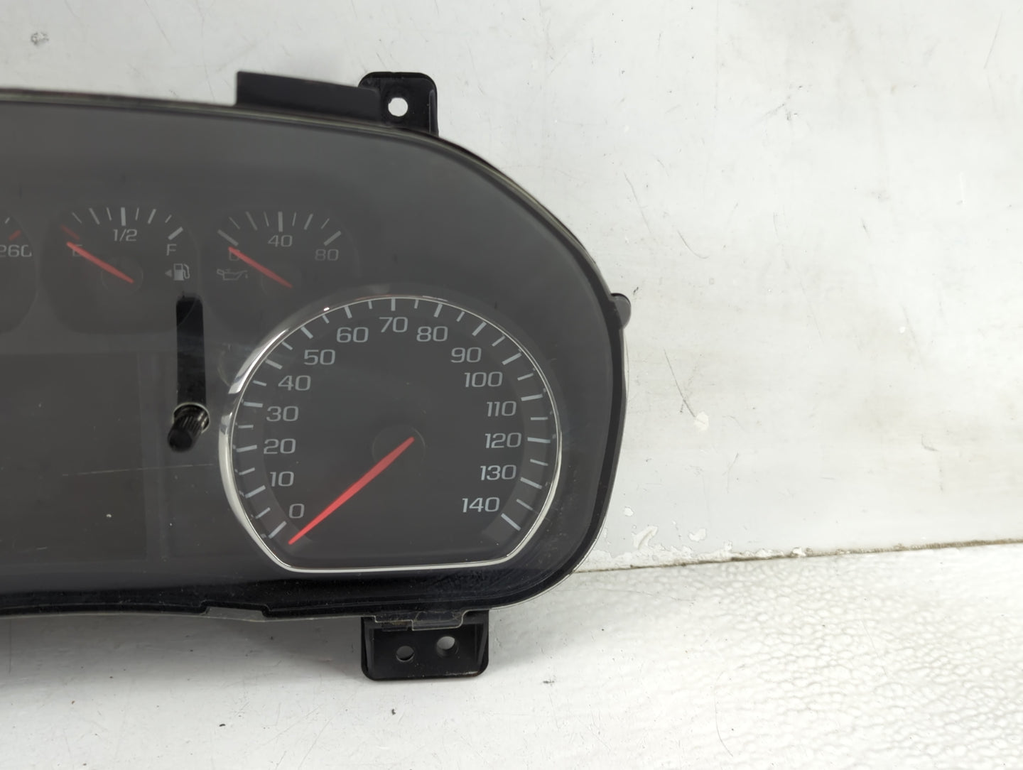 2016 Chevrolet Silverado 1500 Instrument Cluster Speedometer Gauges P/N:84063538 28519697, 812812097 Miles:63K Fits OEM Used
