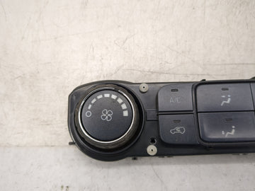 2014-2019 Chevrolet Silverado 1500 Climate Control Module Temperature AC/Heater Replacement P/N:23486621 Fits OEM Used Auto Parts