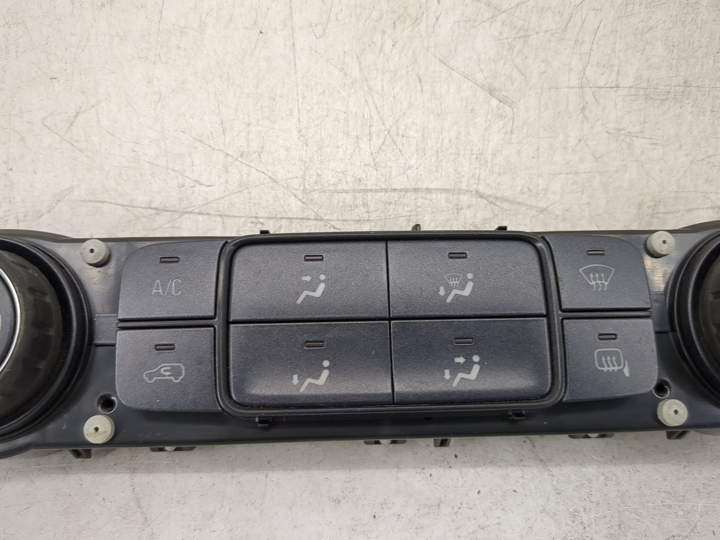 2014-2019 Chevrolet Silverado 1500 Climate Control Module Temperature AC/Heater Replacement P/N:23486621 Fits OEM Used Auto 