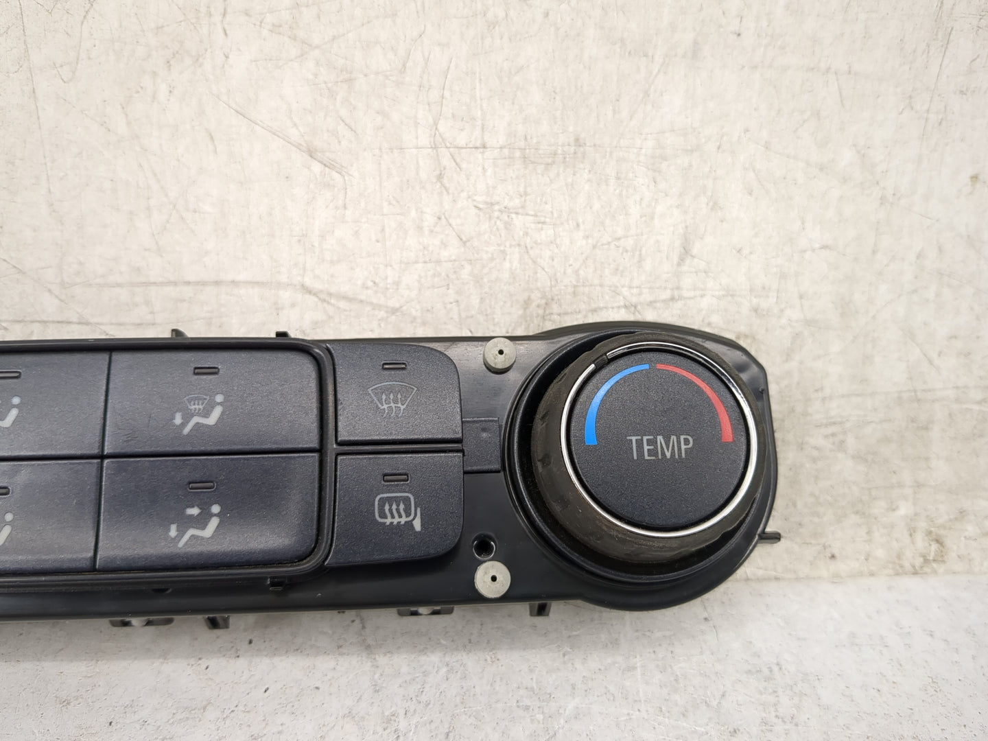 2014-2019 Chevrolet Silverado 1500 Climate Control Module Temperature AC/Heater Replacement P/N:23486621 Fits OEM Used Auto 