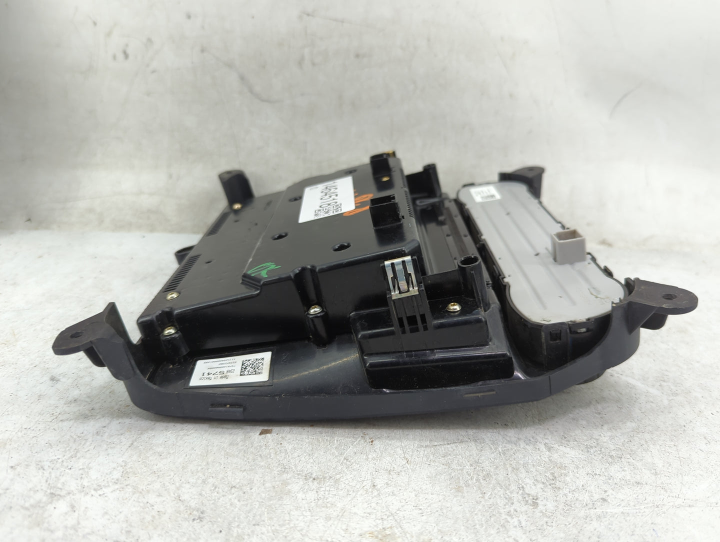 2015-2016 Chevrolet Silverado 1500 Radio Control Panel - Oemusedautoparts1.com