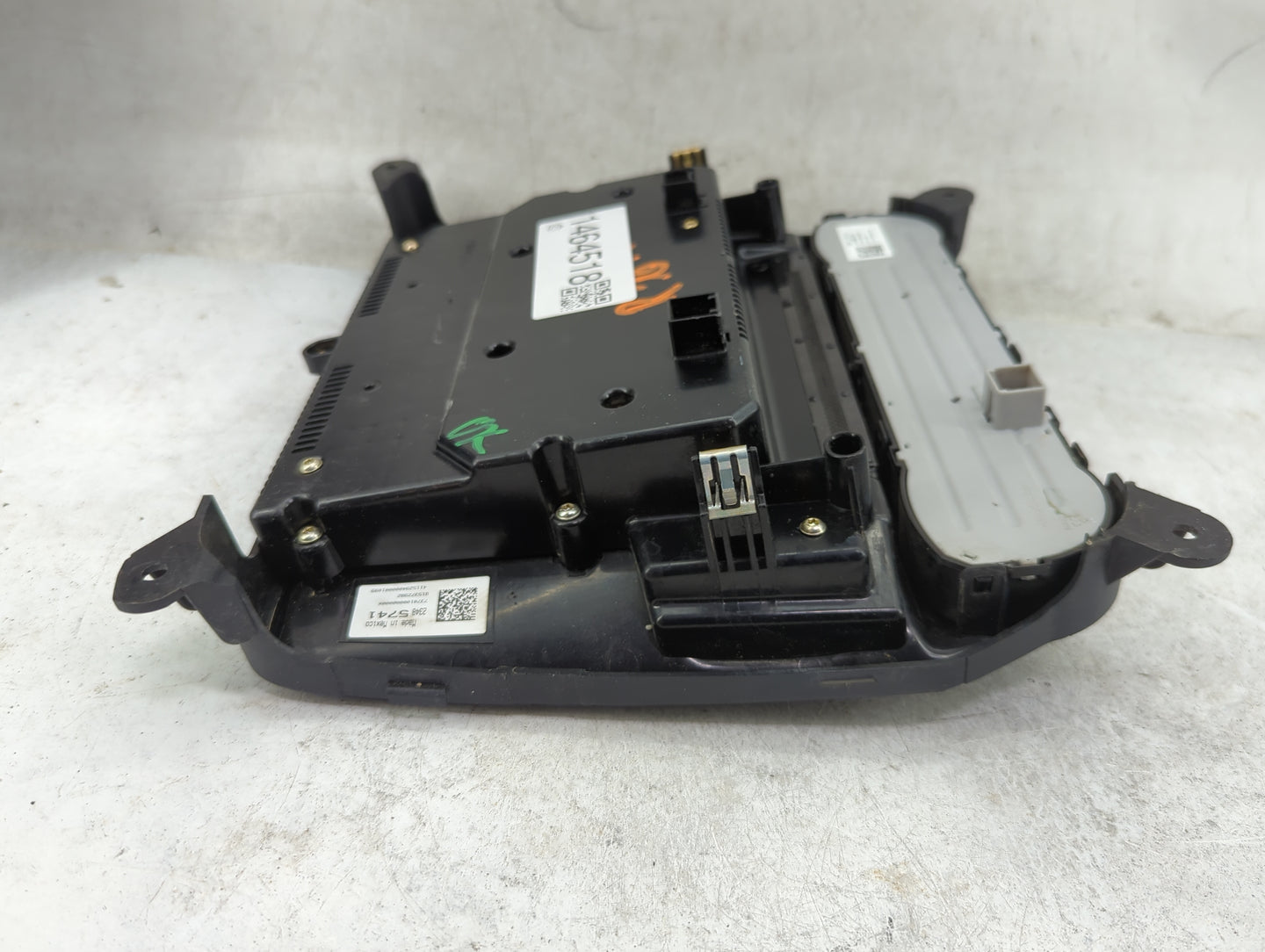 2015-2016 Chevrolet Silverado 1500 Radio Control Panel - Oemusedautoparts1.com