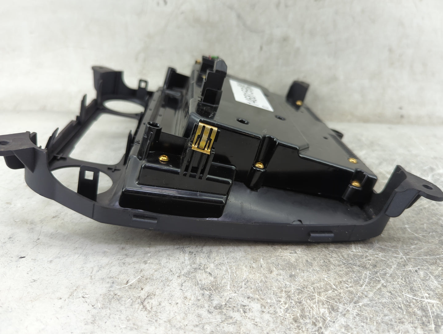 2016-2019 Chevrolet Silverado 1500 Radio Control Panel 1468159 - Oemusedautoparts1.com