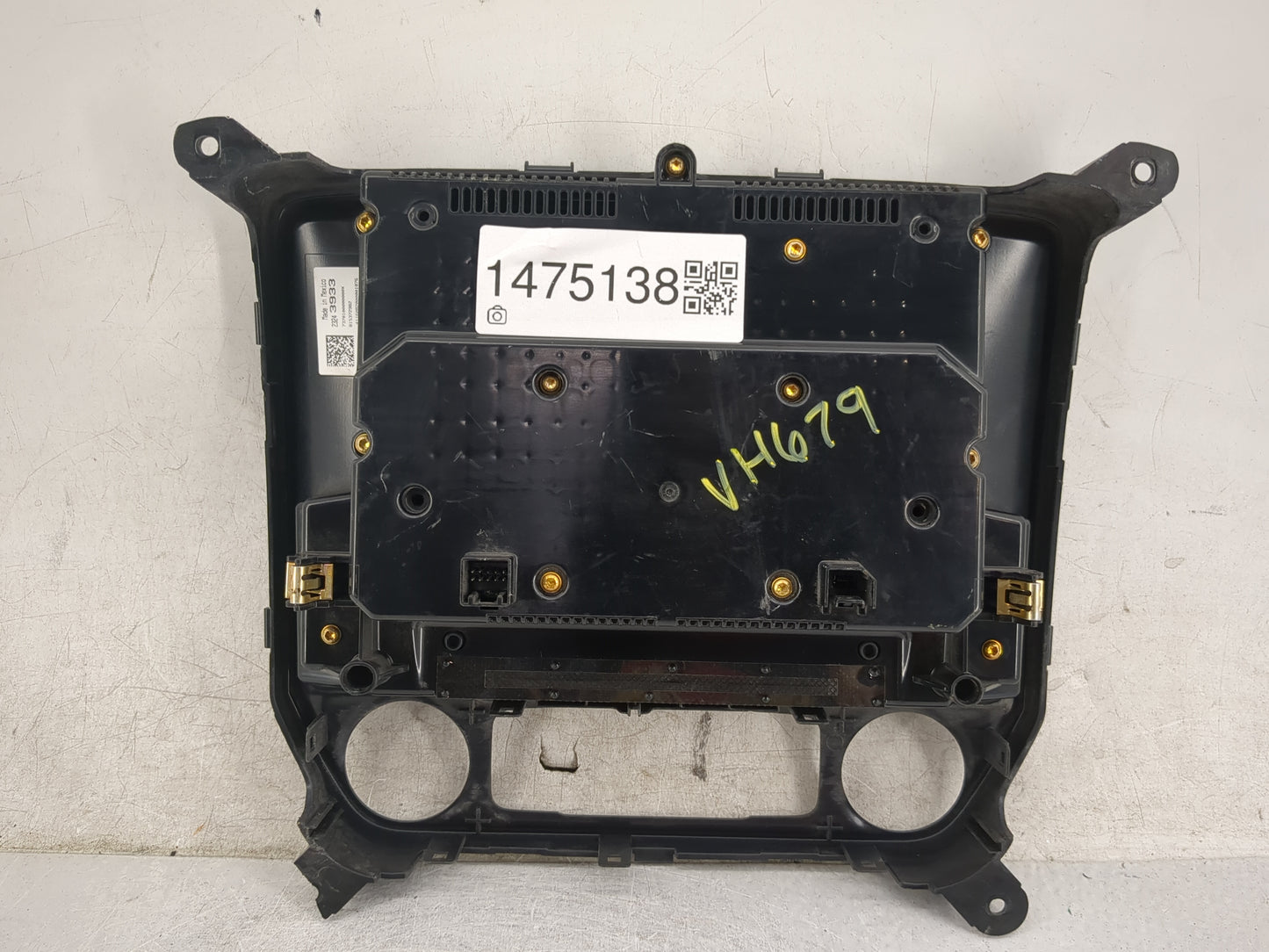 2015-2016 Chevrolet Silverado 1500 Radio Control Panel Black - Oemusedautoparts1.com