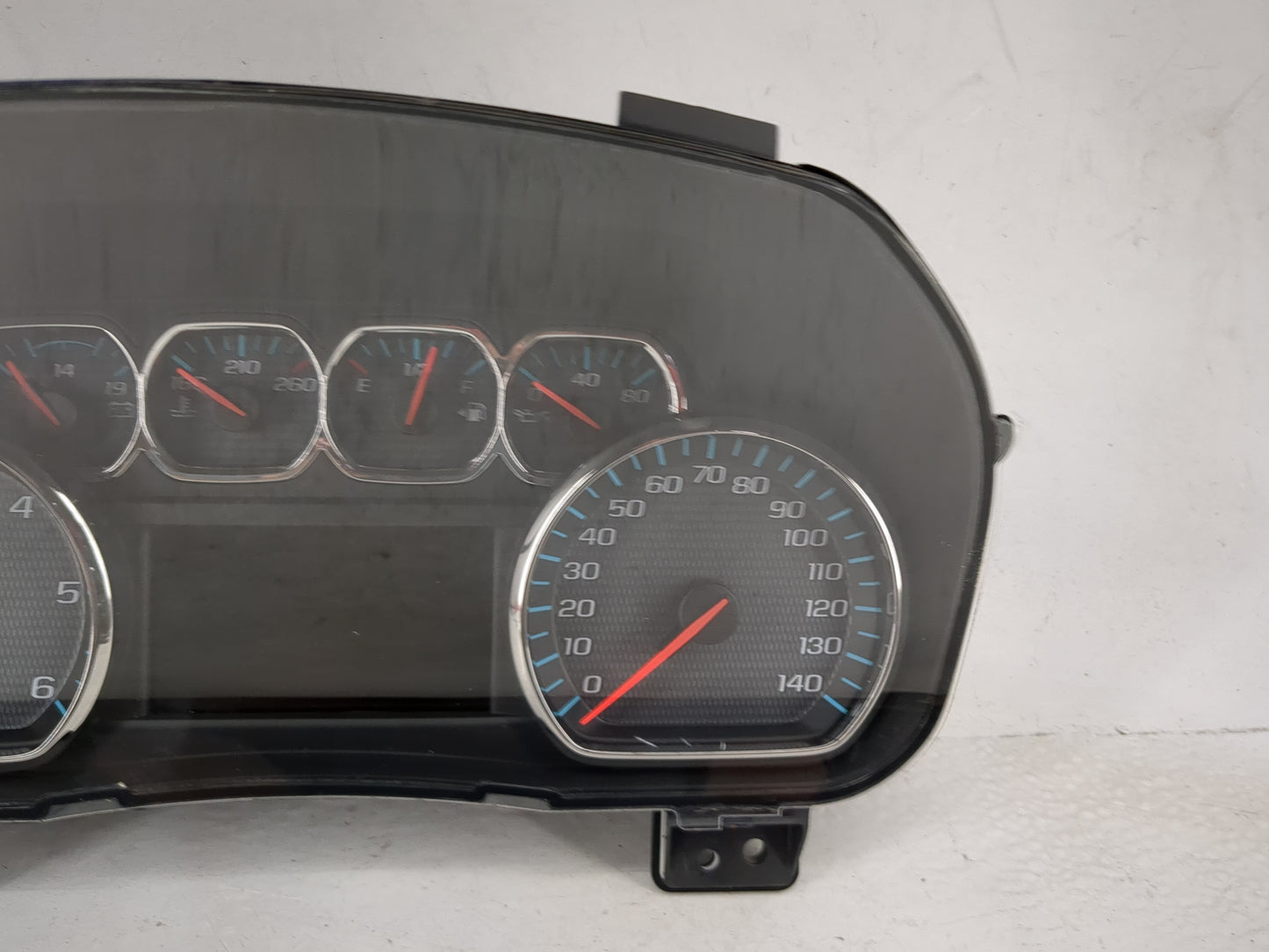 2016 Chevrolet Silverado 1500 Instrument Cluster Speedometer Gauges P/N:84026894 28516641, 28333223 Miles: Fits OEM Used Aut