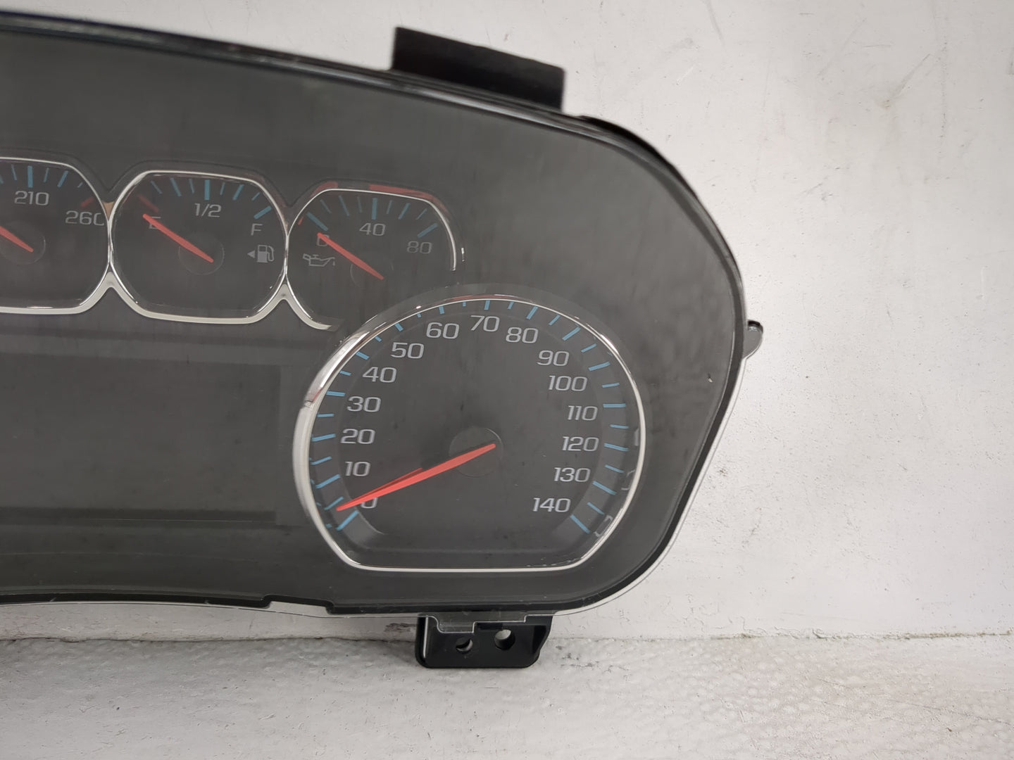 2016 Chevrolet Silverado 1500 Instrument Cluster Speedometer Gauges P/N:84390802 7110500000000X, 812812097 Miles: Fits OEM U