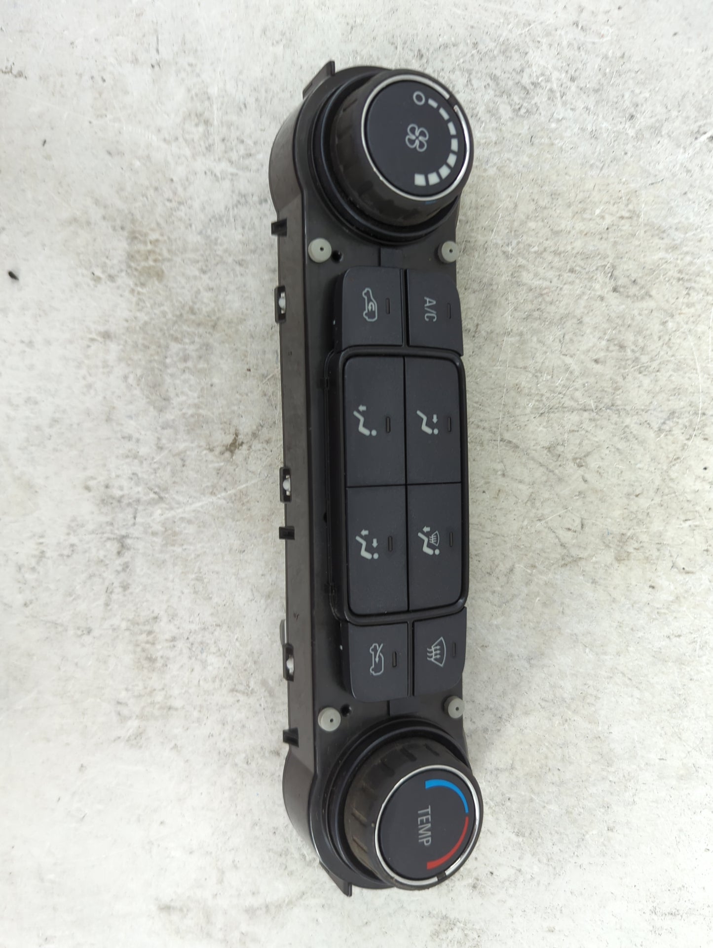 2014-2019 Chevrolet Silverado 1500 Climate Control Module Temperature AC/Heater Replacement P/N:23486619 Fits OEM Used Auto 