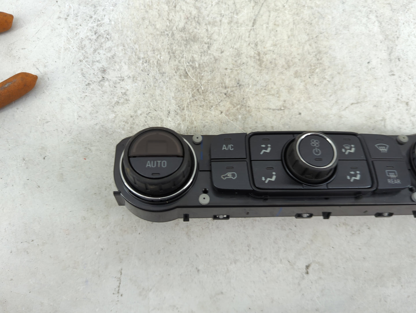 2016 Chevrolet Silverado 1500 Climate Control Module Temperature AC/Heater Replacement P/N:23486614 7370200000000X, 81537298