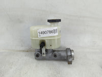 2014-2019 Chevrolet Silverado 1500 Brake Master Cylinder 1490786 - Oemusedautoparts1.com