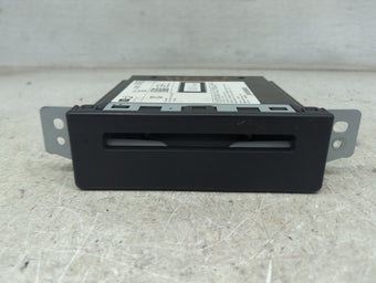 compare product 2015-2019 Chevrolet Silverado 1500 Radio Cd Changer 84016435