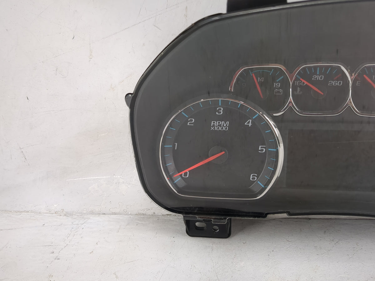 2016 Chevrolet Silverado 1500 Instrument Cluster Speedometer Gauges P/N:84026892 28516649 Miles: Fits OEM Used Auto Parts - 