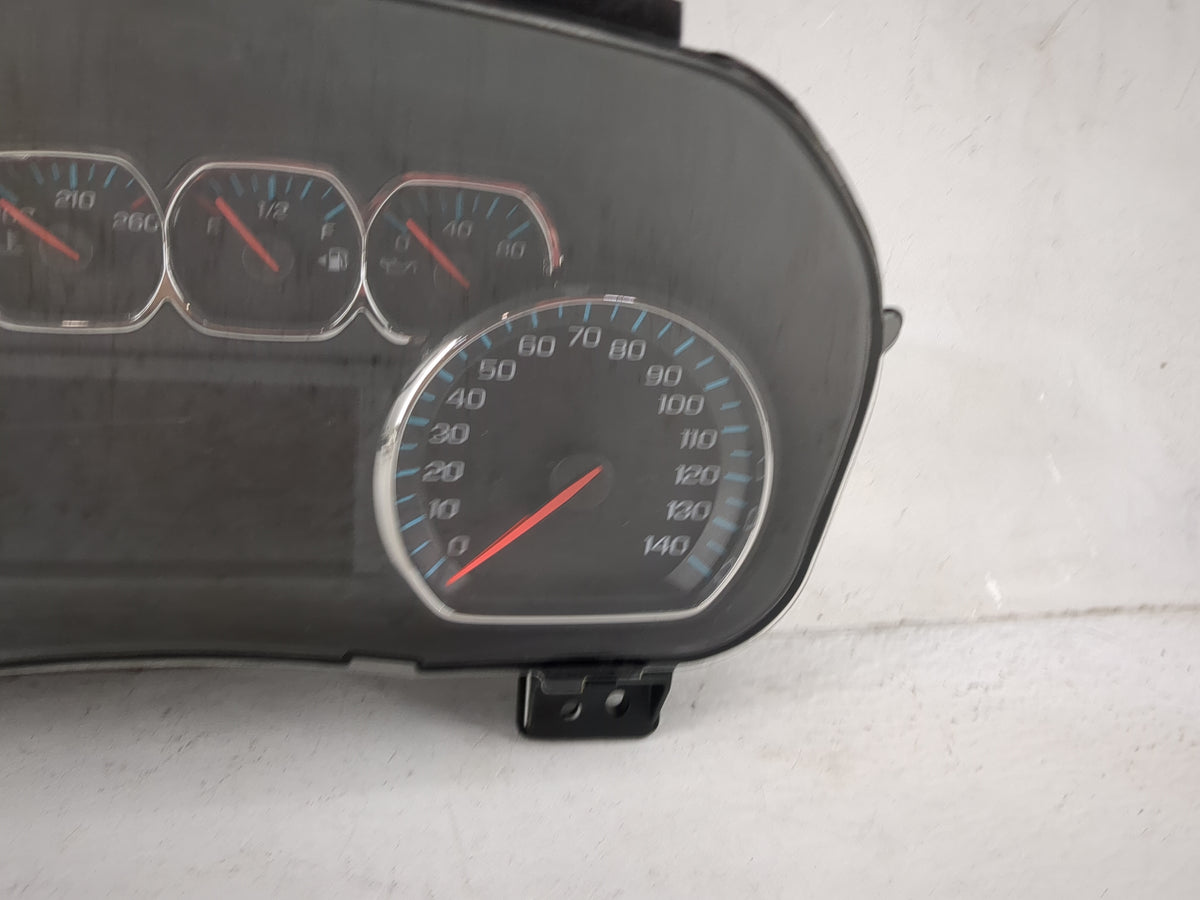 2016 Chevrolet Silverado 1500 Instrument Cluster Speedometer Gauges P/N:84026892 28516649 Miles: Fits OEM Used Auto Parts - 