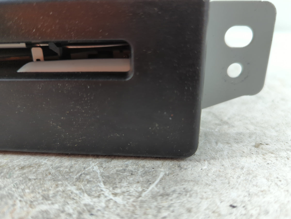 2015-2019 Chevrolet Silverado 1500 Audio Cd Disc Player 1501291 - Oemusedautoparts1.com