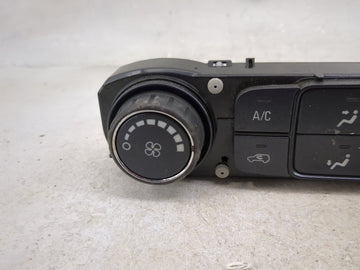 2014-2019 Chevrolet Silverado 1500 Climate Control Module Temperature AC/Heater Replacement P/N:23486615 7370200000000X Fits OEM Used Auto Parts