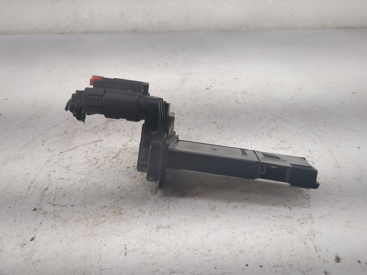 2014-2019 Chevrolet Silverado 1500 Mass Air Flow Meter Maf Sensor 1518306 - Oemusedautoparts1.com