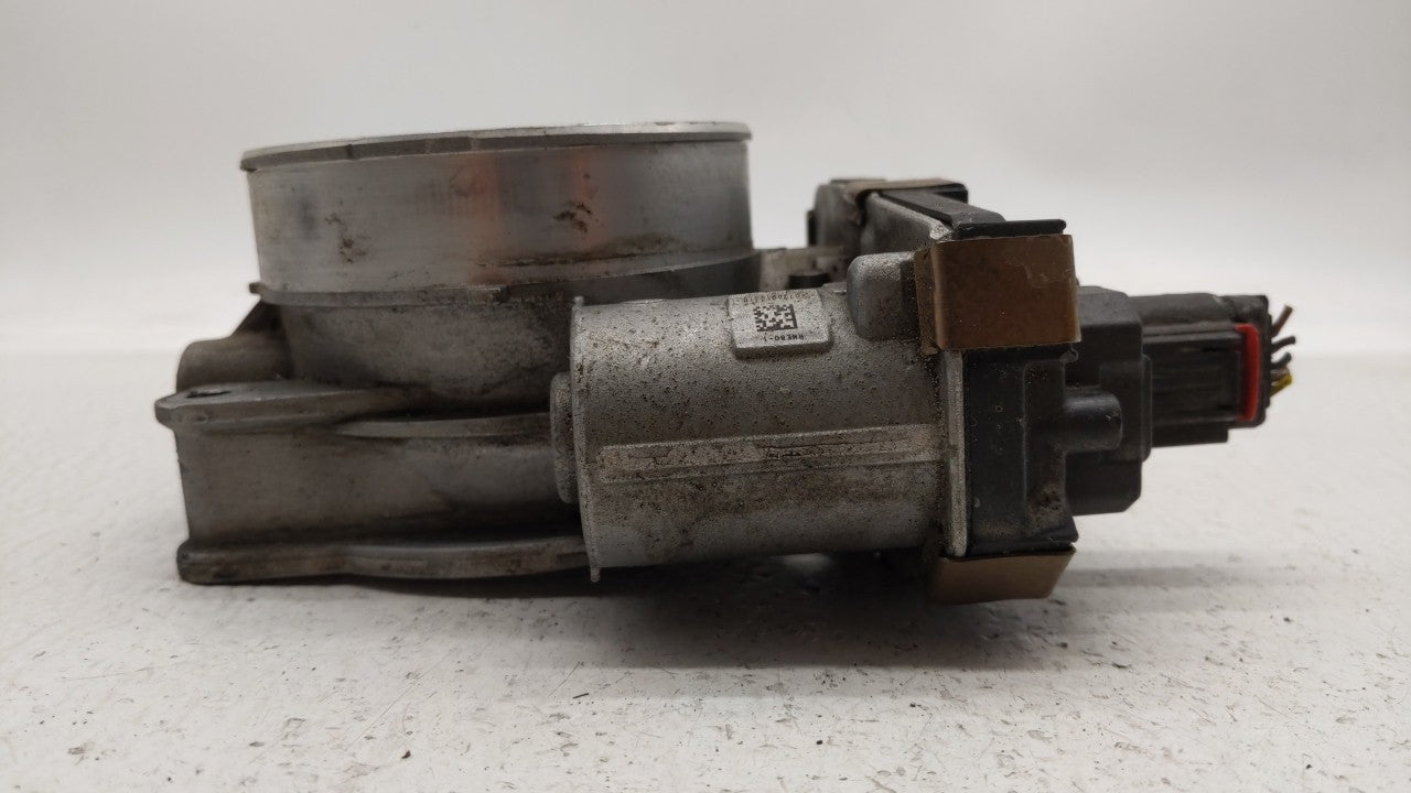 2014-2019 Chevrolet Silverado 1500 Throttle Body P/N:12678224 12617792 Fits Fits 2014 2015 2016 2017 2018 2019 OEM Used Auto