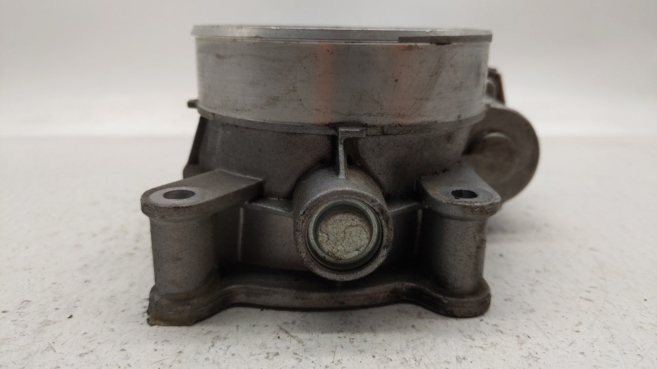 2014-2019 Chevrolet Silverado 1500 Throttle Body P/N:12678224 12617792 Fits Fits 2014 2015 2016 2017 2018 2019 OEM Used Auto