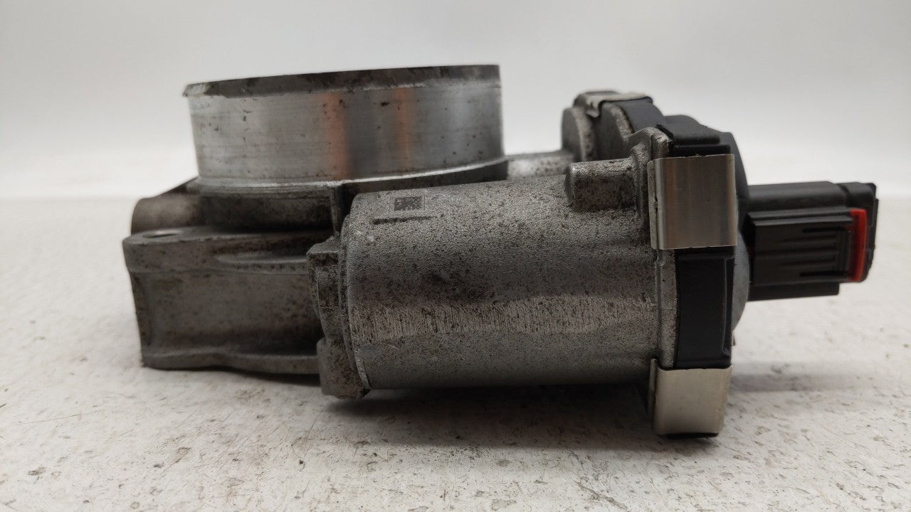 2016-2019 Chevrolet Silverado 1500 Throttle Body P/N:12669536AA 12676296AA, 12676296A Fits Fits 2016 2017 2018 2019 OEM Used