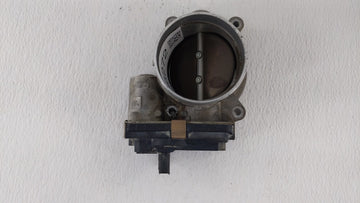 2014-2019 Chevrolet Silverado 1500 Throttle Body P/N:12678224 12617792 Fits Fits 2014 2015 2016 2017 2018 2019 OEM Used Auto