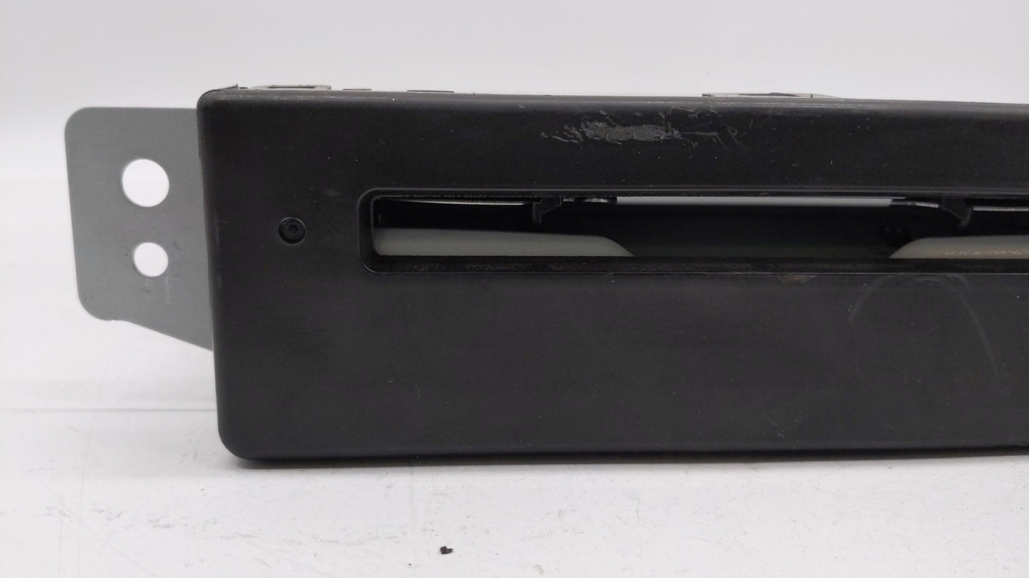2015-2019 Chevrolet Silverado 1500 Am Fm Cd Player Radio Receiver - Oemusedautoparts1.com