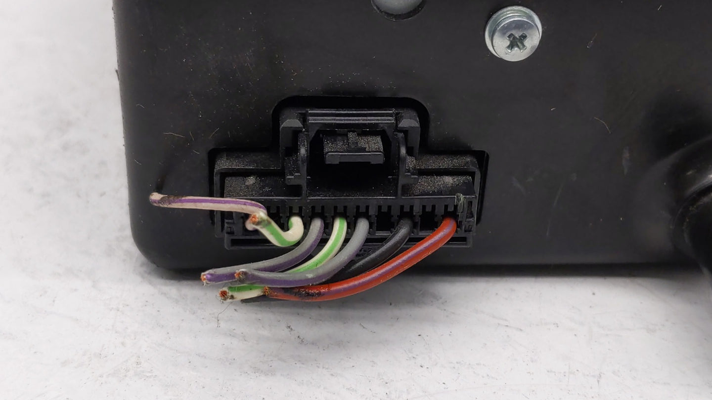 2015-2019 Chevrolet Silverado 1500 Am Fm Cd Player Radio Receiver - Oemusedautoparts1.com