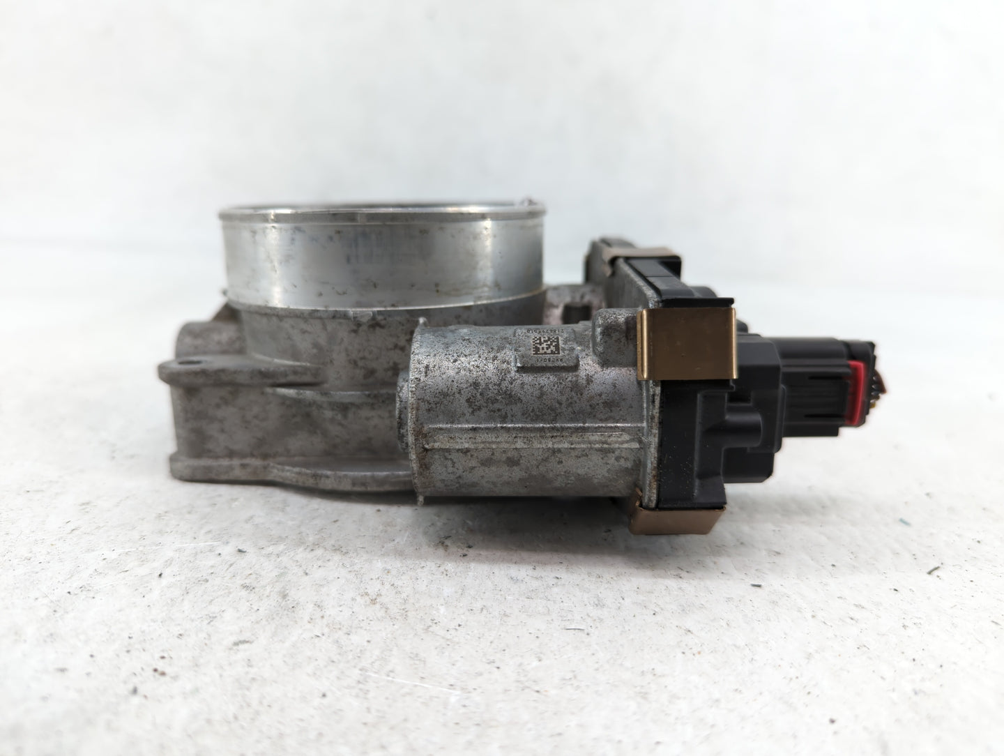 2014-2019 Chevrolet Silverado 1500 Throttle Body P/N:12617792 12678224 Fits Fits 2014 2015 2016 2017 2018 2019 OEM Used Auto
