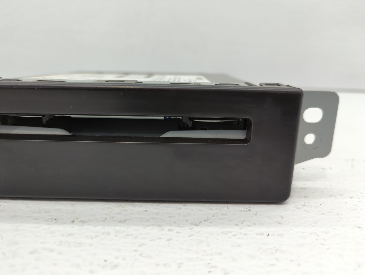 2015-2019 Chevrolet Silverado 1500 Am Fm Cd Player Radio Receiver - Oemusedautoparts1.com