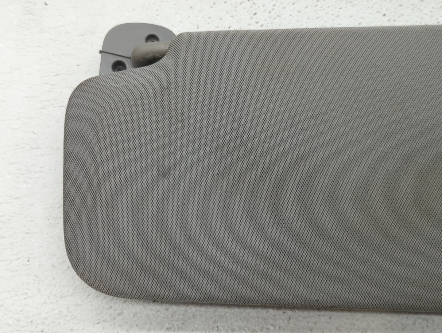 2016 Chevrolet Silverado 1500 Sun Visor Shade Replacement Passenger Right Mirror Fits OEM Used Auto Parts - Oemusedautoparts