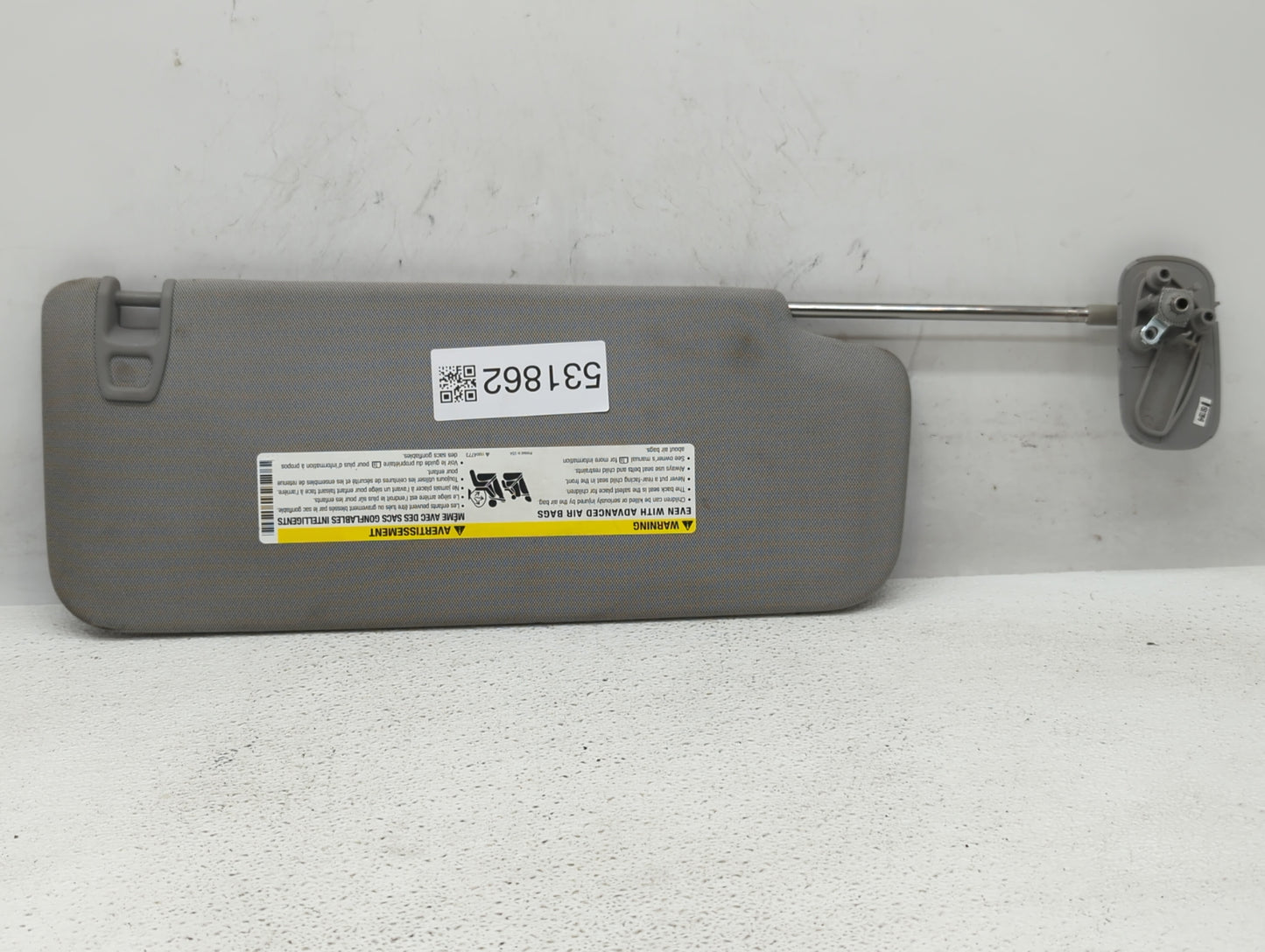 2016 Chevrolet Silverado 1500 Sun Visor Shade Replacement Passenger Right Mirror Fits OEM Used Auto Parts - Oemusedautoparts