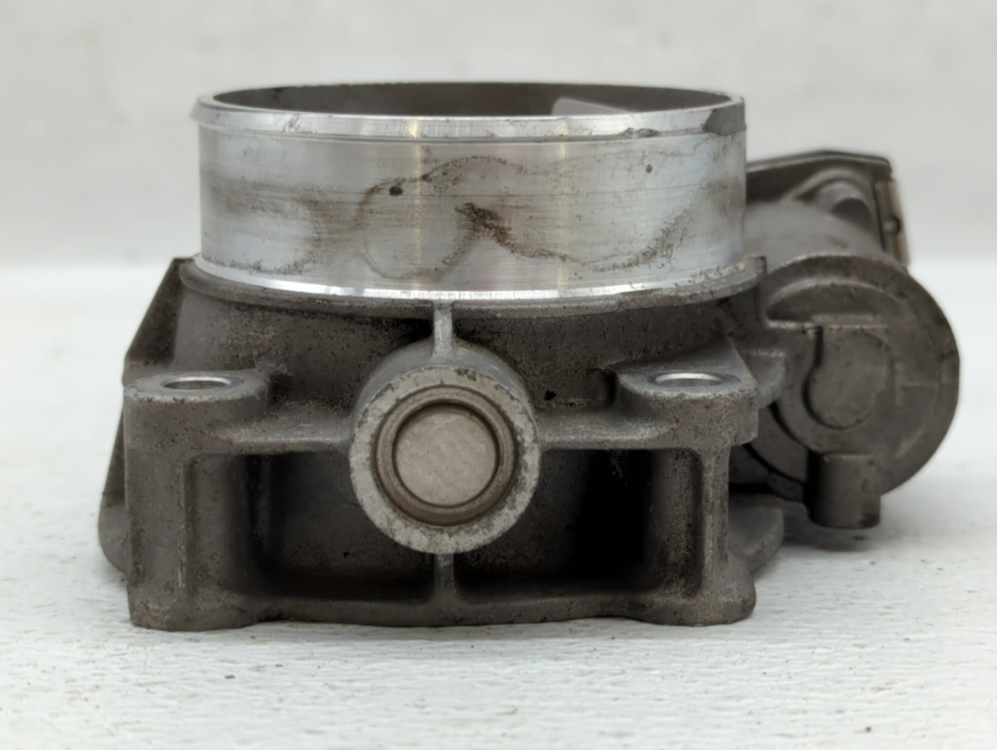 2016 Chevrolet Silverado 1500 Throttle Body P/N:12676296AA Fits Fits 2017 2018 2019 2020 2021 2022 OEM Used Auto Parts - Oem
