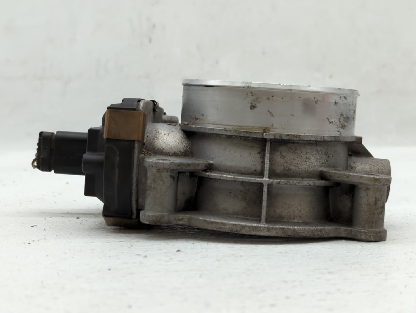 2014-2022 Chevrolet Silverado 1500 Throttle Body P/N:12617792 Fits Fits 2014 2015 2016 2017 2018 2019 2020 2021 2022 OEM Use