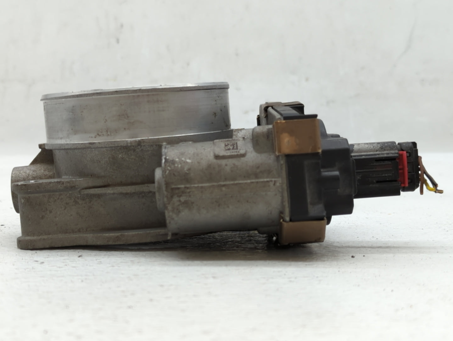 2014-2022 Chevrolet Silverado 1500 Throttle Body P/N:12617792 Fits Fits 2014 2015 2016 2017 2018 2019 2020 2021 2022 OEM Use