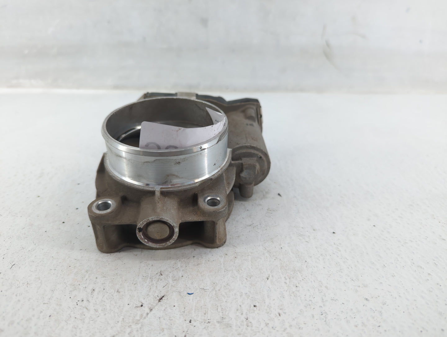 2016-2021 Chevrolet Silverado 1500 Throttle Body P/N:12669536AA Fits Fits 2016 2017 2018 2019 2020 2021 OEM Used Auto Parts 