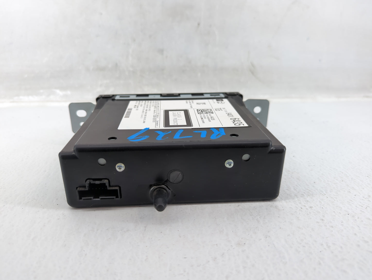 2015-2019 Chevrolet Silverado 1500 Radio AM FM Cd Player Receiver Replacement P/N:84016435 Fits Fits 2015 2016 2017 2018 201