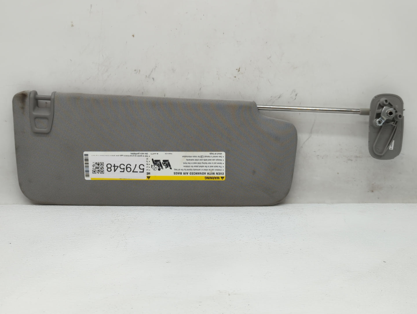 2014-2019 Chevrolet Silverado 1500 Sun Visor Shade Replacement Driver Left Mirror Fits Fits 2014 2015 2016 2017 2018 2019 OE