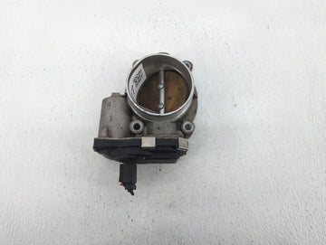 2016-2021 Chevrolet Silverado 1500 Throttle Body P/N:12632171BA Fits Fits 2016 2017 2018 2019 2020 2021 OEM Used Auto Parts 