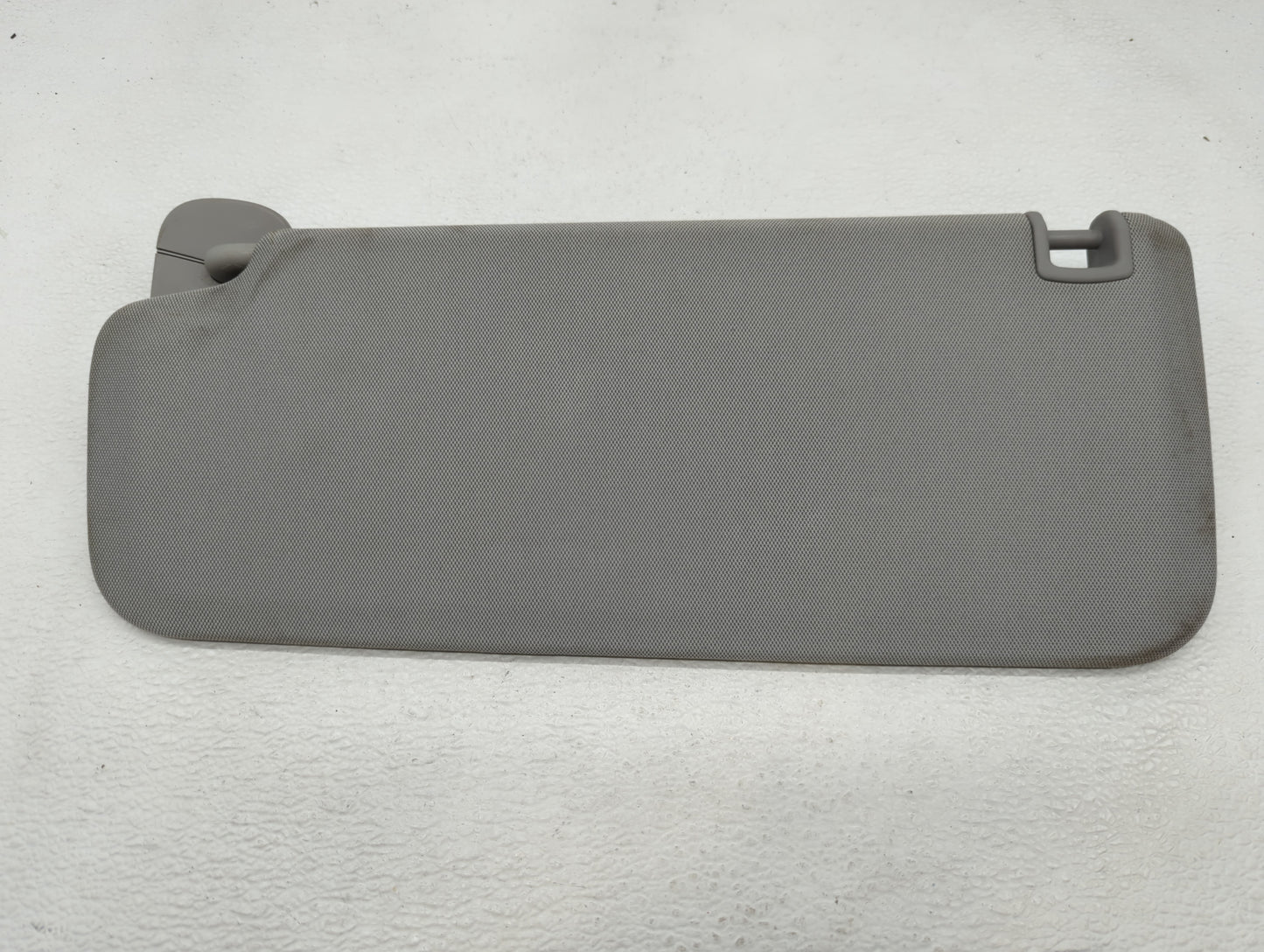 2014-2019 Chevrolet Silverado 1500 Sun Visor Shade Replacement Passenger Right Mirror Fits Fits 2014 2015 2016 2017 2018 201