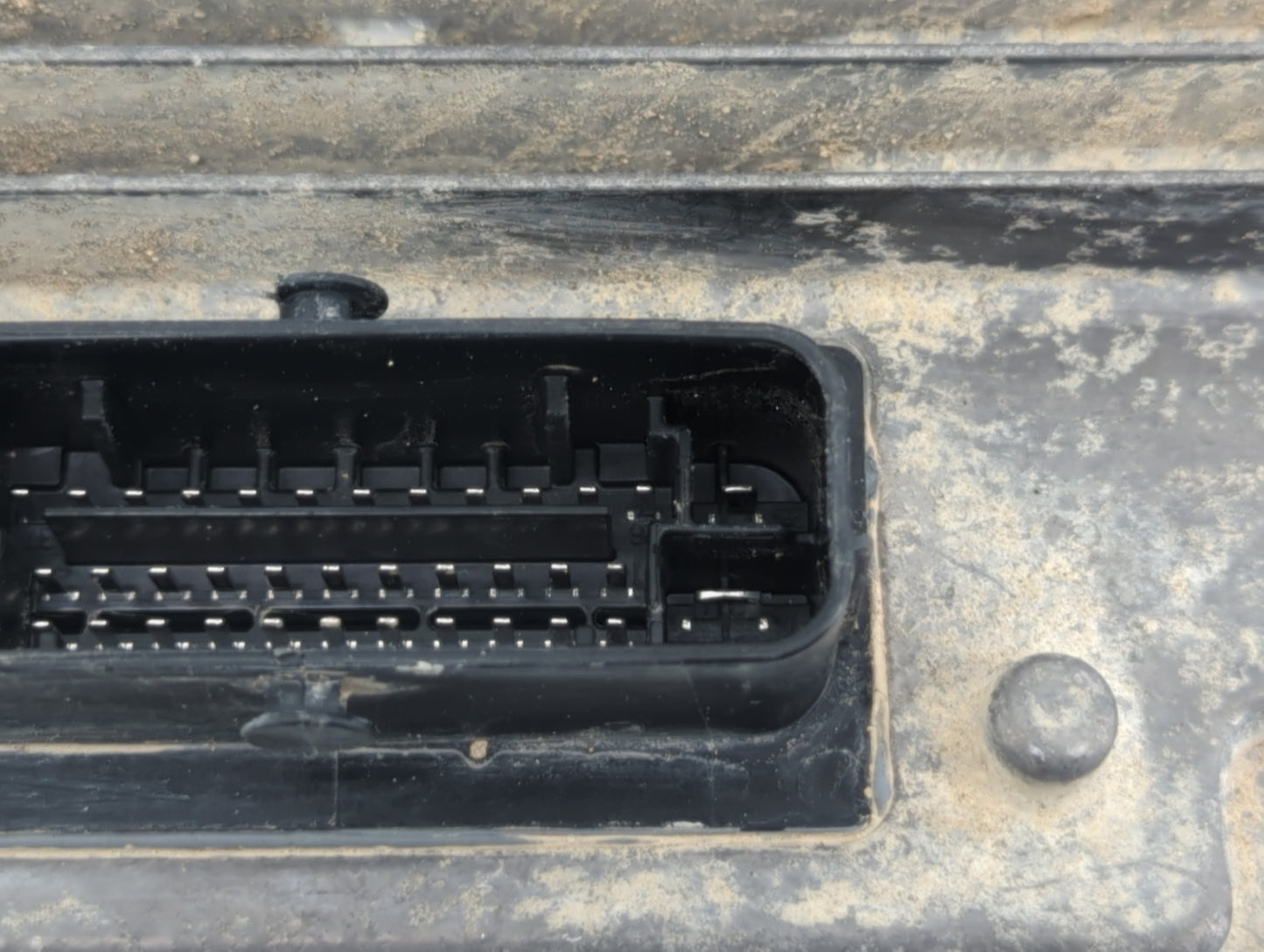 2014 Chevrolet Silverado 1500 Chassis Control Module Ccm Bcm Body Control - Oemusedautoparts1.com