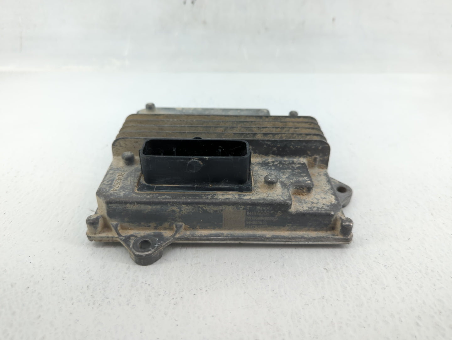 2014 Chevrolet Silverado 1500 Chassis Control Module Ccm Bcm Body Control - Oemusedautoparts1.com