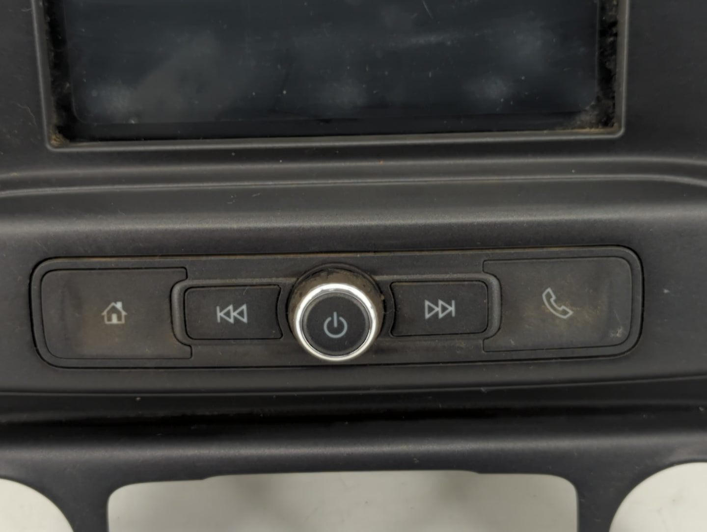 Chevrolet Silverado 1500 Radio Control Panel - Oemusedautoparts1.com