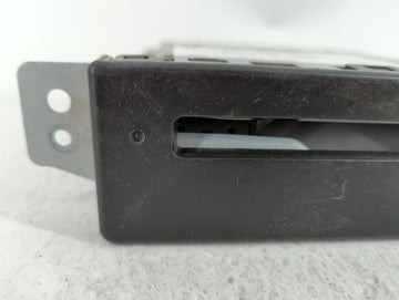 2015-2019 Chevrolet Silverado 1500 Am Fm Cd Player Radio Receiver 642152