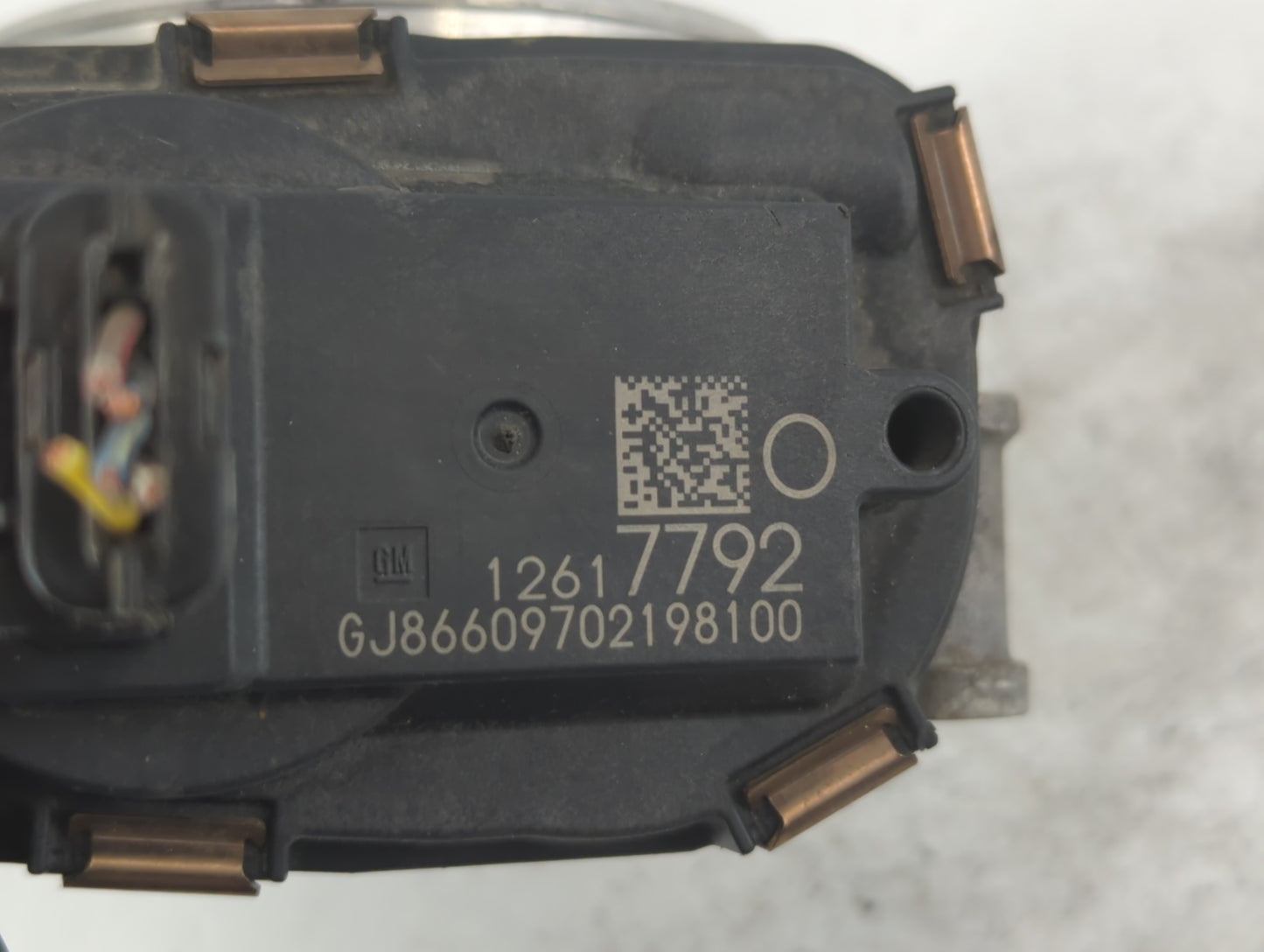 2014-2022 Chevrolet Silverado 1500 Throttle Body P/N:12617792 Fits Fits 2014 2015 2016 2017 2018 2019 2020 2021 2022 OEM Use