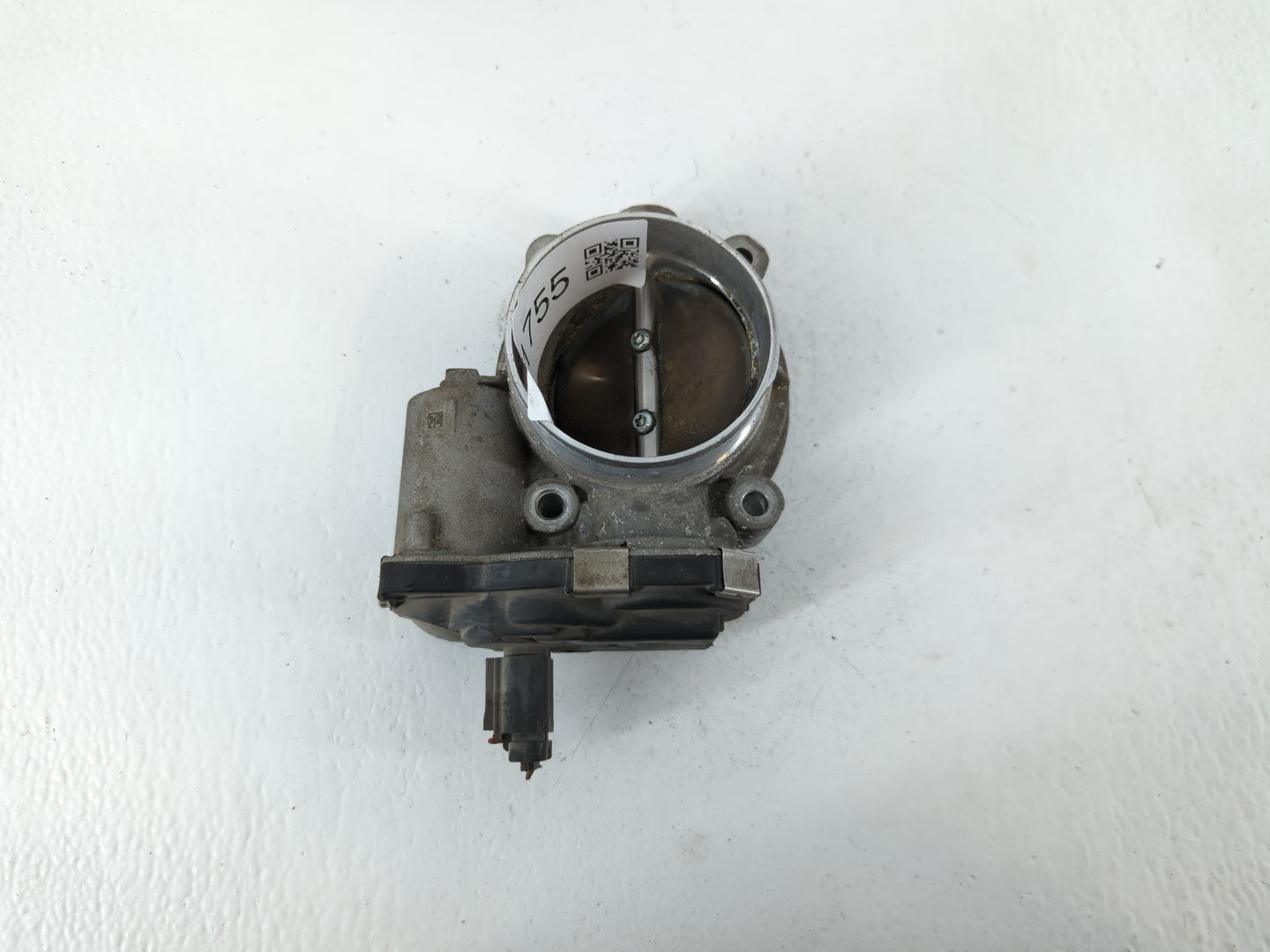 2016 Chevrolet Silverado 1500 Throttle Body P/N:12676296AA Fits Fits 2017 2018 2019 2020 2021 2022 OEM Used Auto Parts - Oem