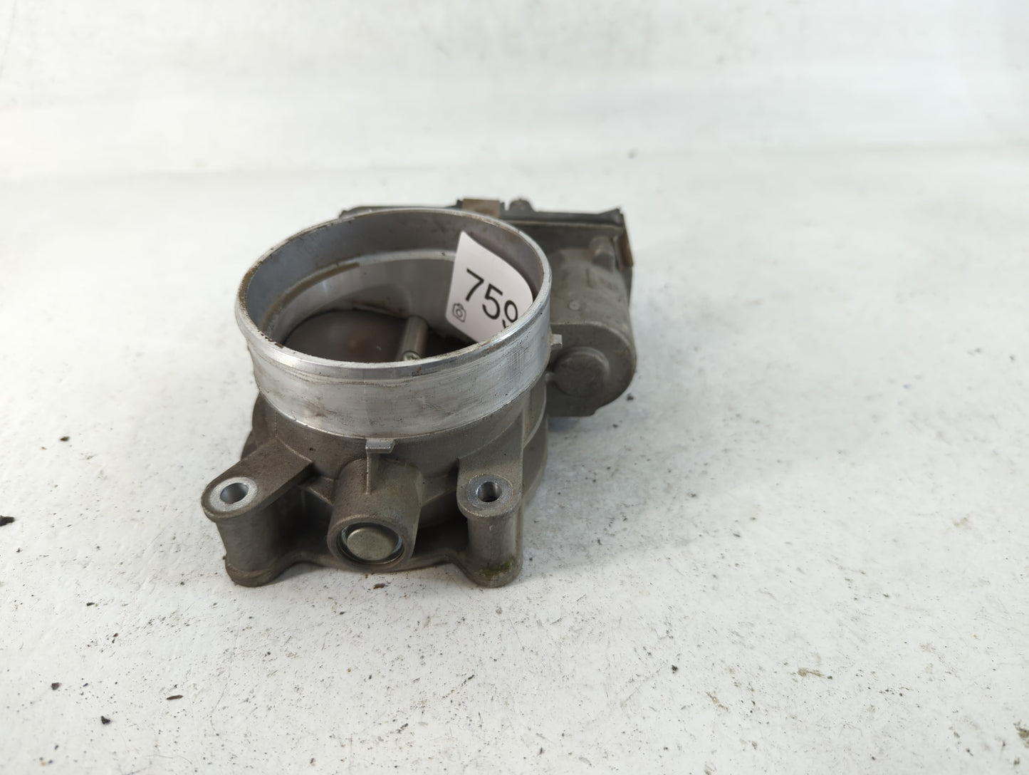 2014-2022 Chevrolet Silverado 1500 Throttle Body P/N:12617792 Fits Fits 2014 2015 2016 2017 2018 2019 2020 2021 2022 OEM Use