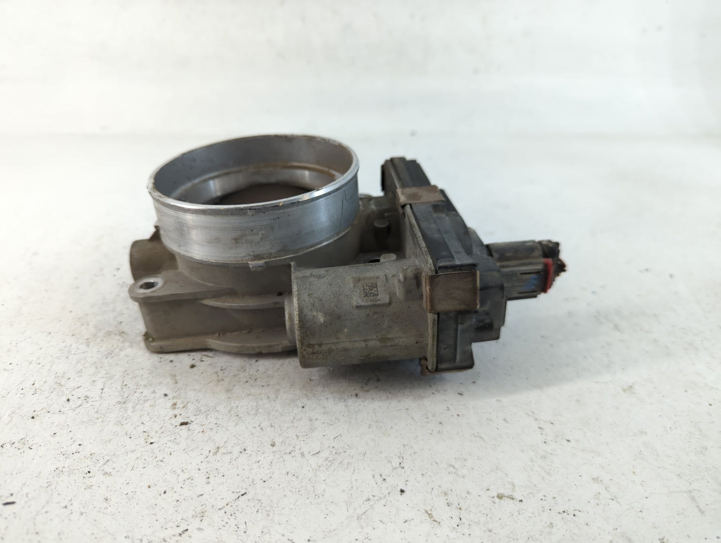 2014-2022 Chevrolet Silverado 1500 Throttle Body P/N:12617792 Fits Fits 2014 2015 2016 2017 2018 2019 2020 2021 2022 OEM Use