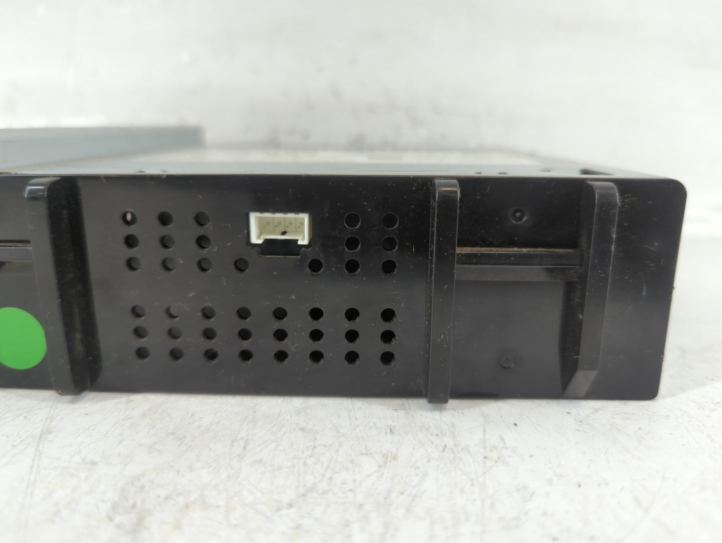 2016-2019 Chevrolet Silverado 1500 Radio AM FM Cd Player Receiver Replacement P/N:42504327 Fits Fits 2016 2017 2018 2019 OEM