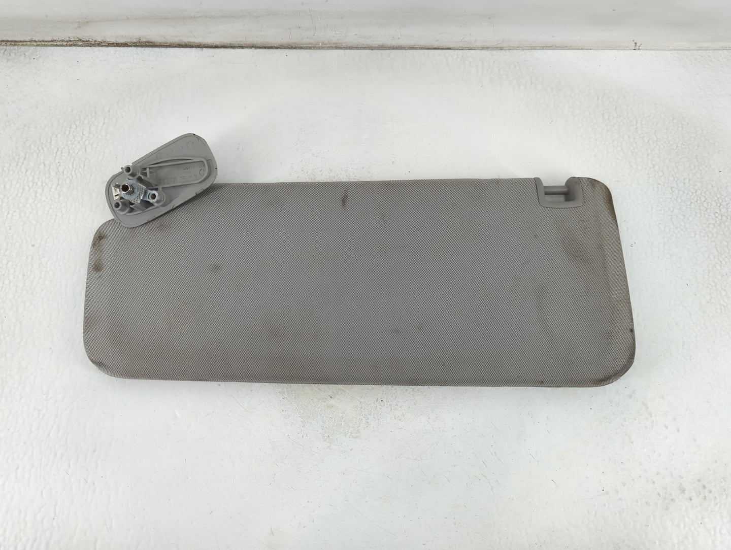 2014-2019 Chevrolet Silverado 1500 Sun Visor Shade Replacement Driver Left Mirror Fits Fits 2014 2015 2016 2017 2018 2019 OE