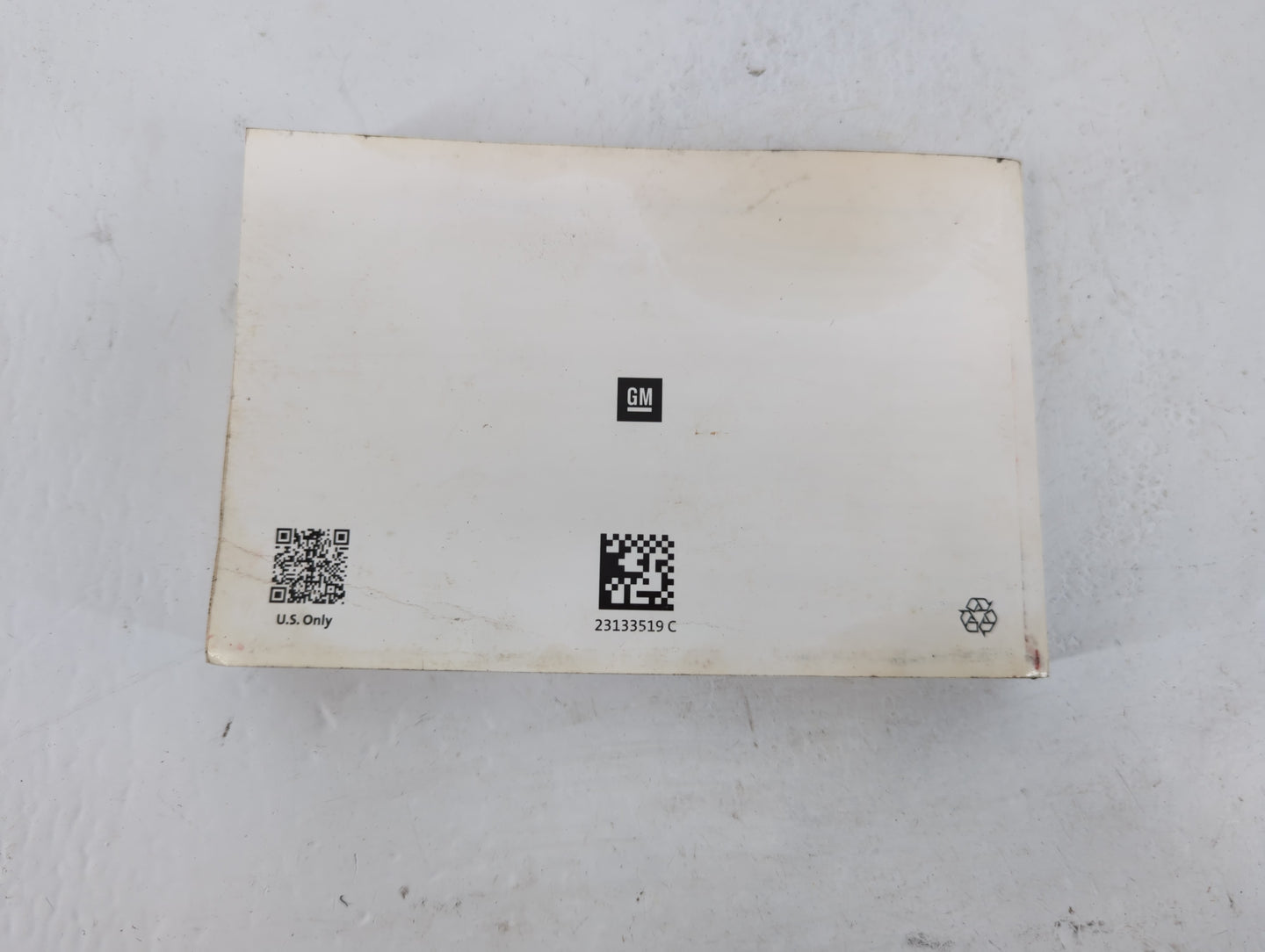 2016 Chevrolet Silverado 1500 Owners Manual Book Guide P/N:23133519 C OEM Used Auto Parts - Oemusedautoparts1.com