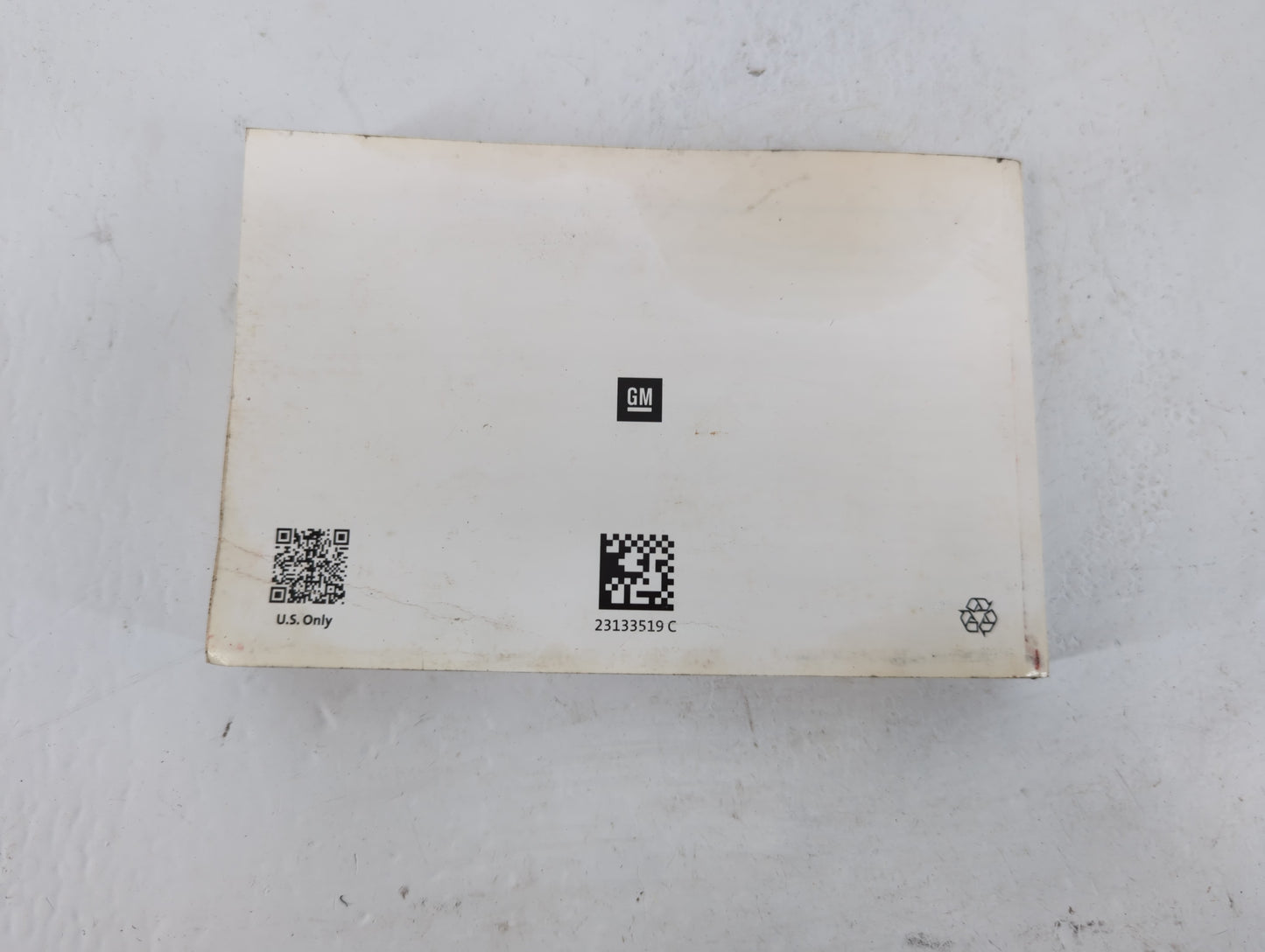 2016 Chevrolet Silverado 1500 Owners Manual Book Guide P/N:23133519 C OEM Used Auto Parts - Oemusedautoparts1.com